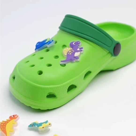 UNISEX Clogs with Cute Dinosaur Charms (Jibbitz) BRAND NEW - Picture 3 of 7